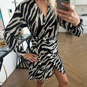 Zara zebra dress